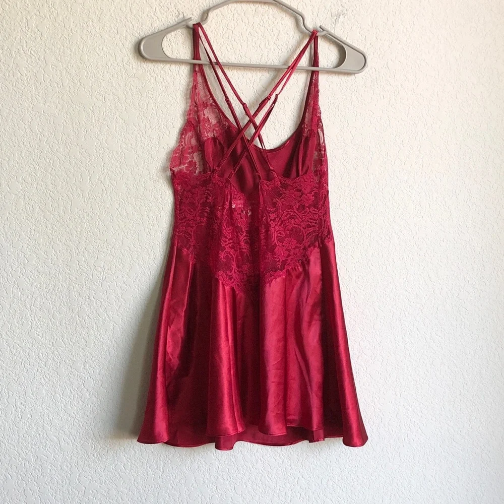 Victoria’s Secret Vintage Red Satin Slip Nightgown Lingerie Lace Small